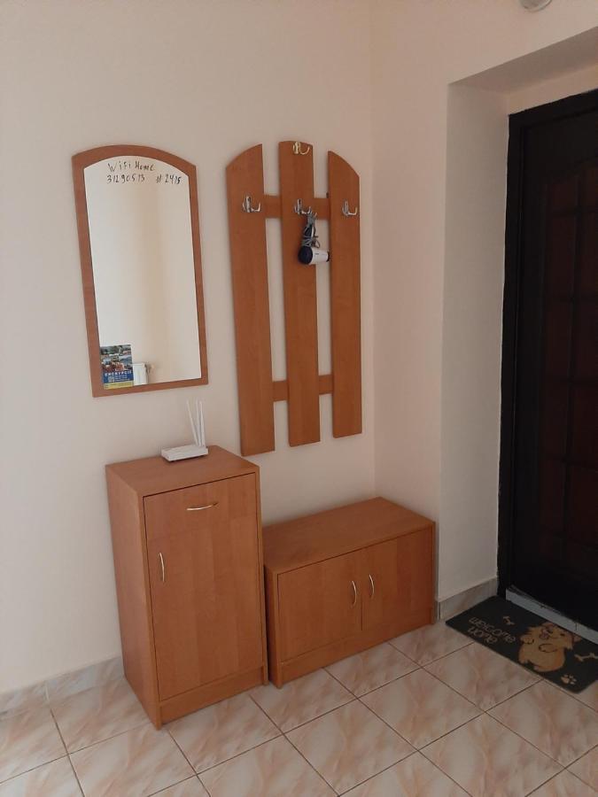 Apartment On Lermontova 35A Мукачеве Екстериор снимка