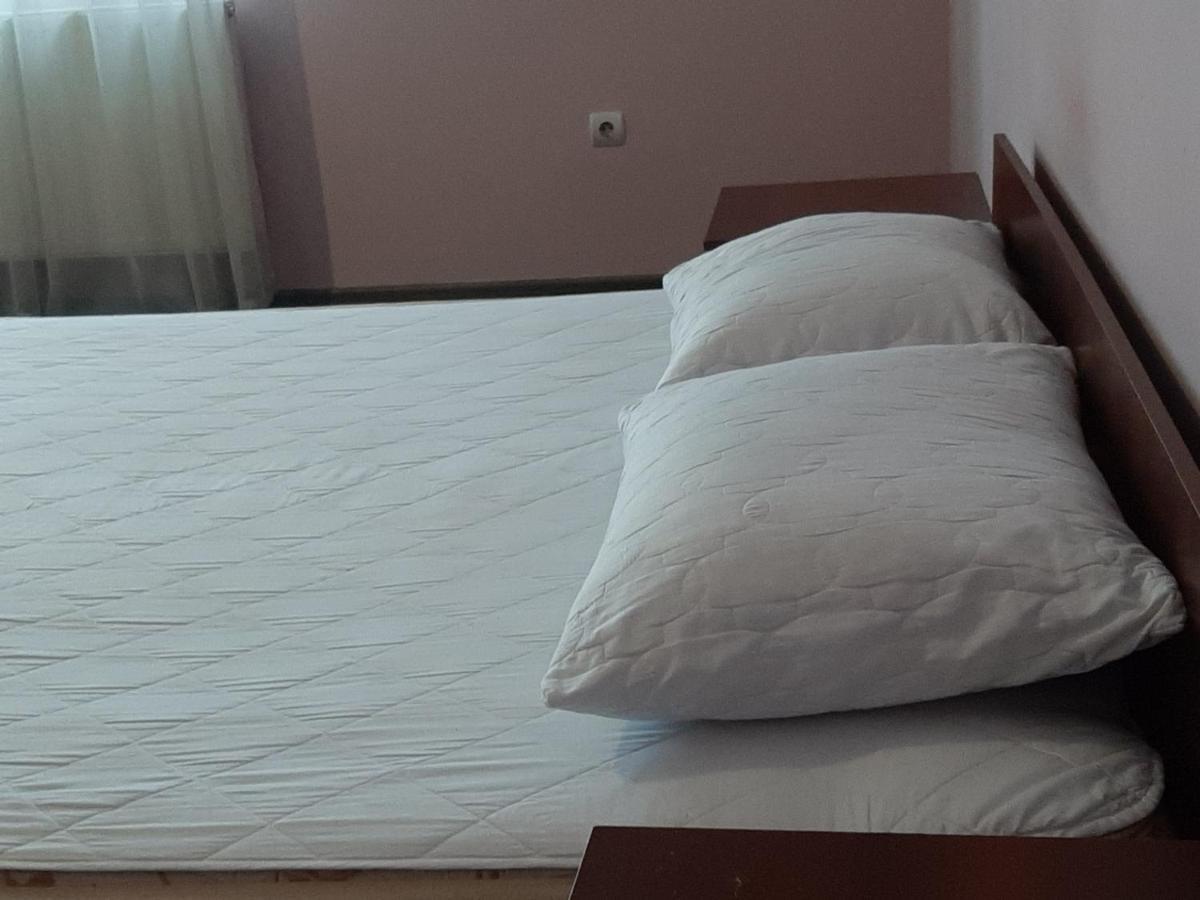 Apartment On Lermontova 35A Мукачеве Екстериор снимка